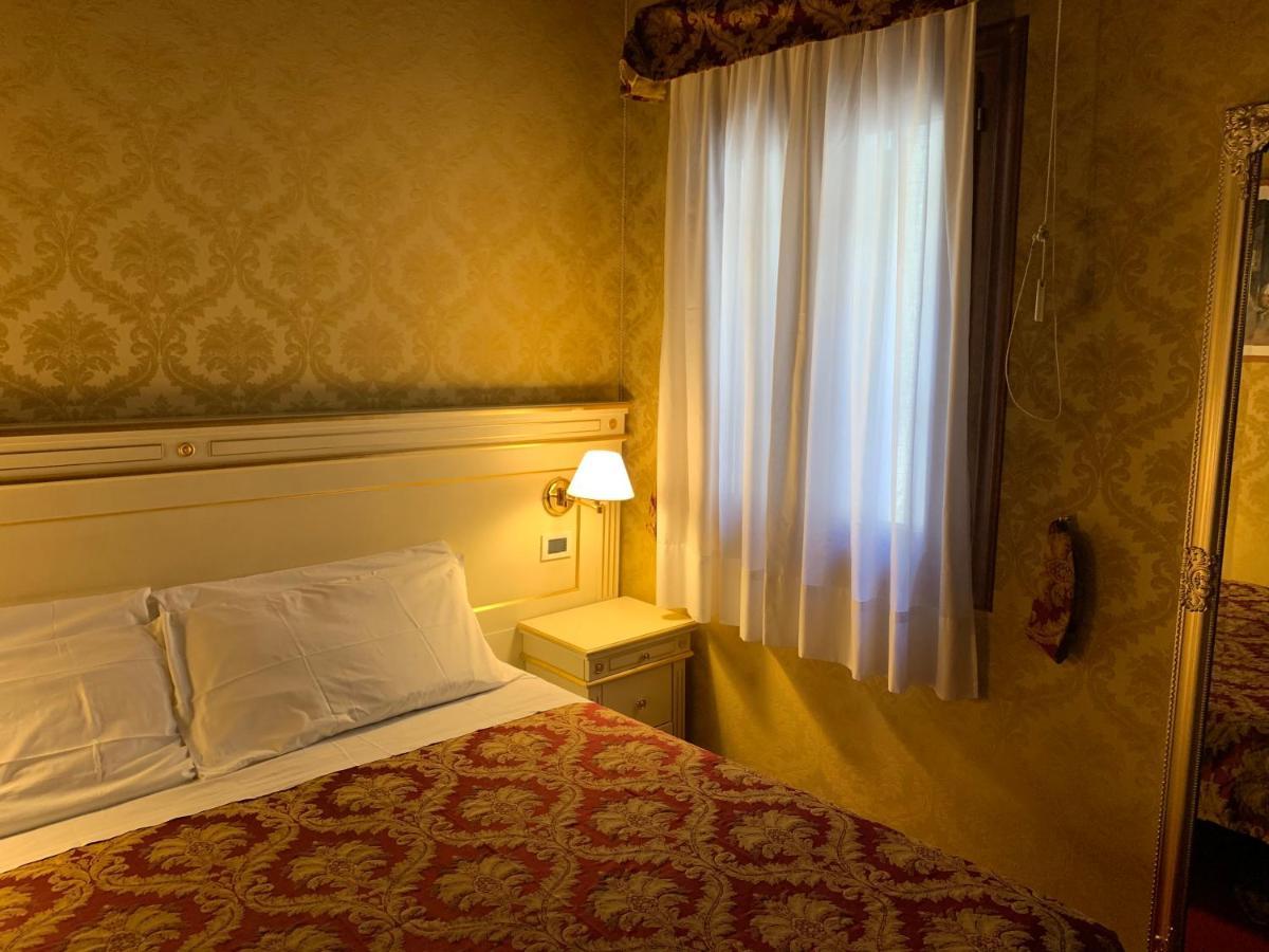 Casa Margot Hotel Venetië Buitenkant foto